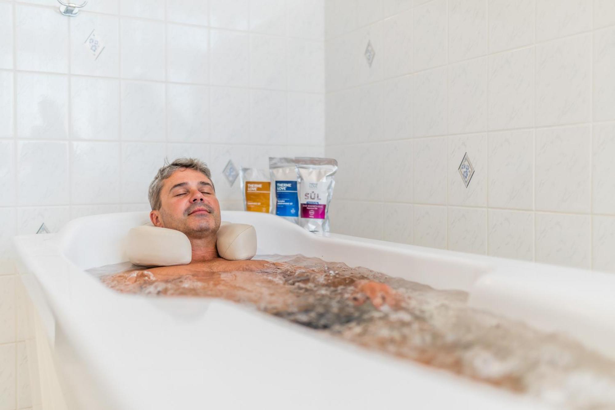 Lazensky A Wellness Hotel Nivamare Luhačovice Buitenkant foto