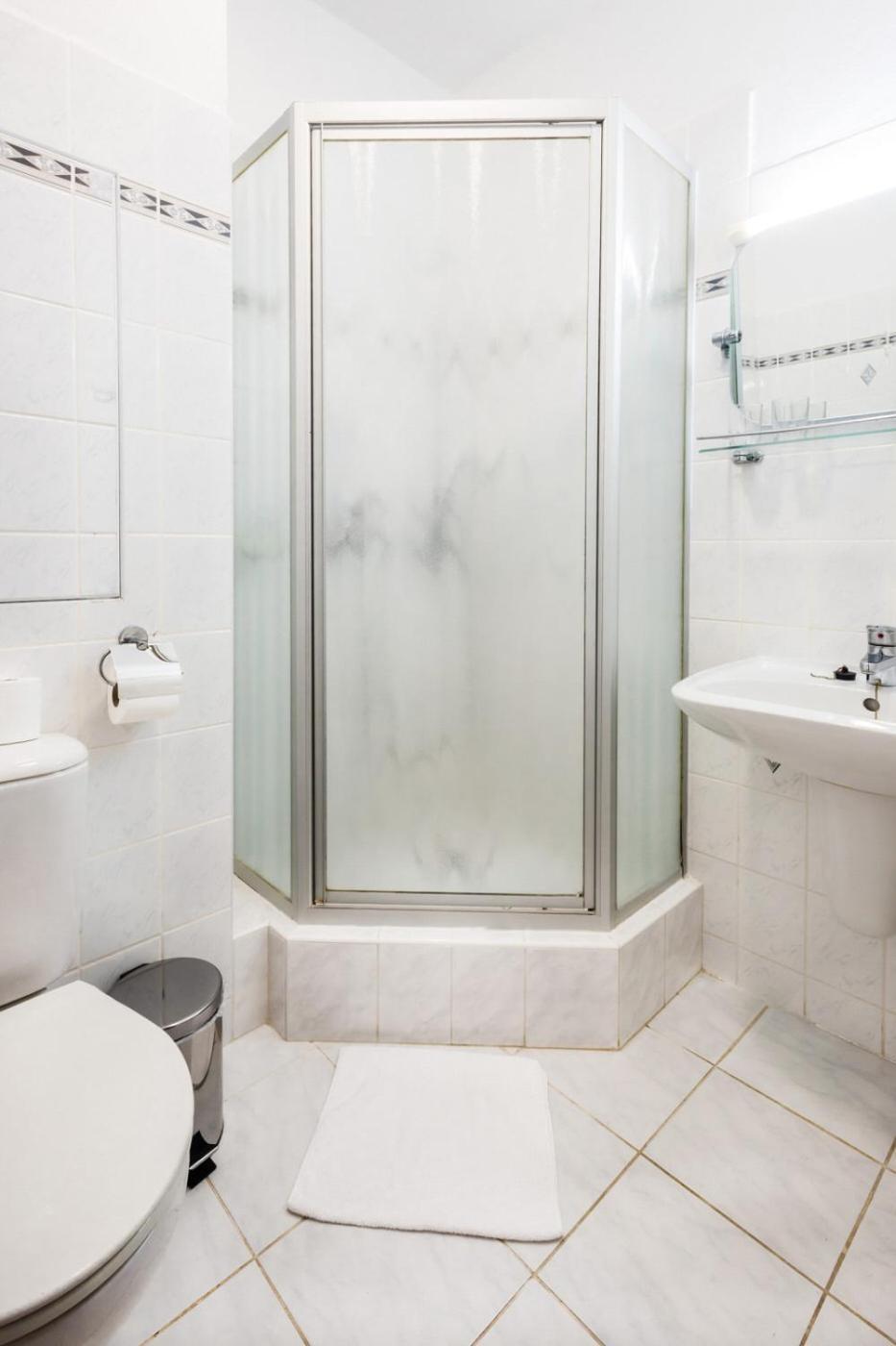 Lazensky A Wellness Hotel Nivamare Luhačovice Kamer foto